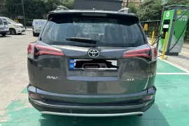 Toyota, RAV4