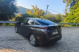Toyota, Prius