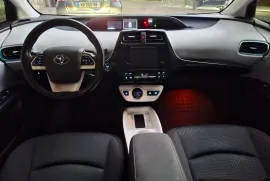 Toyota, Prius