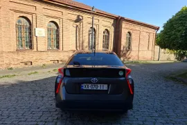 Toyota, Prius