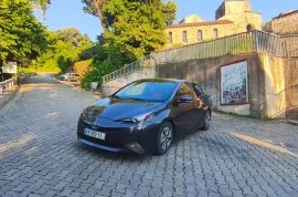 Toyota, Prius