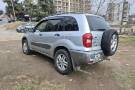 Toyota, RAV4