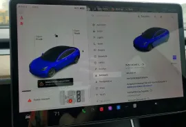 Tesla, Model 3