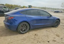 Tesla, Model 3