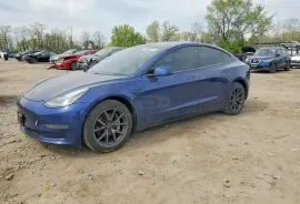 Tesla, Model 3