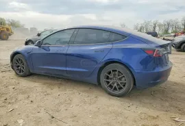 Tesla, Model 3