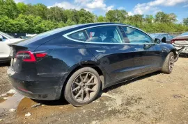 Tesla, Model 3