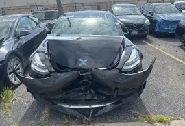 Tesla, Model 3