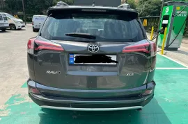 Toyota, RAV4