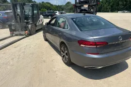 Volkswagen, Passat