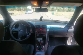 Mercedes-Benz, C Class, C 220