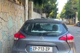 Nissan, Kicks SR