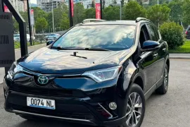 Toyota, RAV4