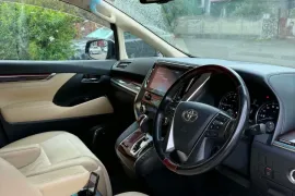 Toyota, ALPHARD