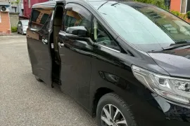 Toyota, ALPHARD