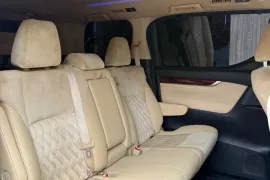 Toyota, ALPHARD
