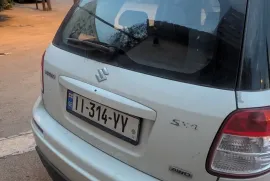 Suzuki , SX4
