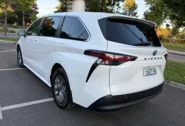 Toyota, Sienna