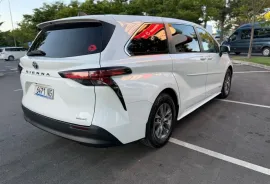 Toyota, Sienna