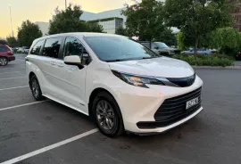 Toyota, Sienna