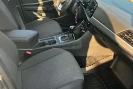 Volkswagen, Jetta
