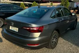Volkswagen, Jetta