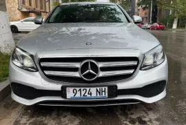 Mercedes-Benz, E CLASS, E 220
