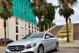 Mercedes-Benz, E CLASS, E 220