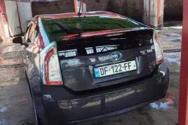 Toyota, Prius