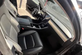 Tesla, Model 3