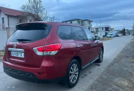 Nissan, Pathfinder