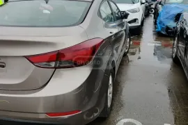 Hyundai, Elantra