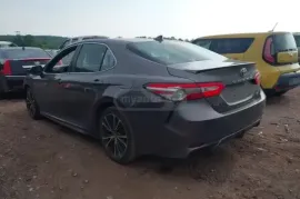 Toyota, Camry