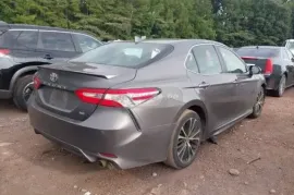 Toyota, Camry