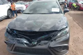 Toyota, Camry