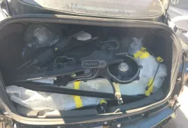Tesla, Model 3