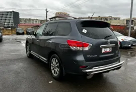 Nissan, Pathfinder