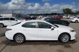 Toyota, Camry