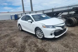 Toyota, Camry