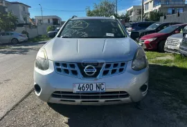 Nissan, Rogue