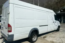 Mercedes-Benz, Sprinter