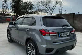 Mitsubishi, Outlander Sport