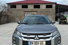 Mitsubishi, Outlander Sport