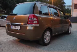 Opel, Zafira