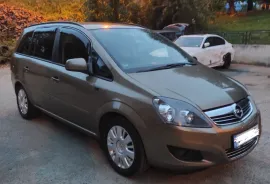 Opel, Zafira