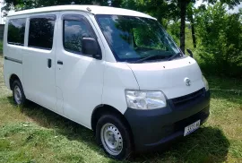 Toyota, Lite-Ace
