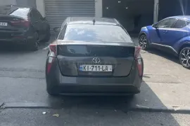 Toyota, Prius
