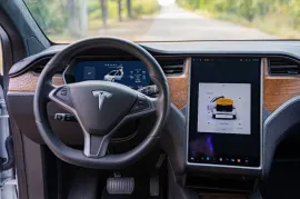 Tesla, Model X