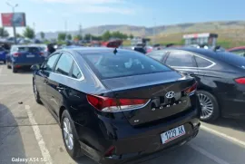 Hyundai, Sonata