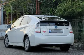 Toyota, Prius